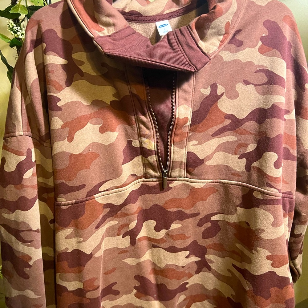 Scoop neck sweatshirt, never been worn
